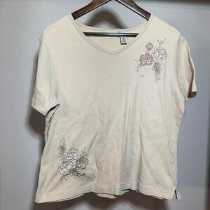 Classic Elements Cream Shirt With Embroidered Roses Size Large 100% Cotton Boho